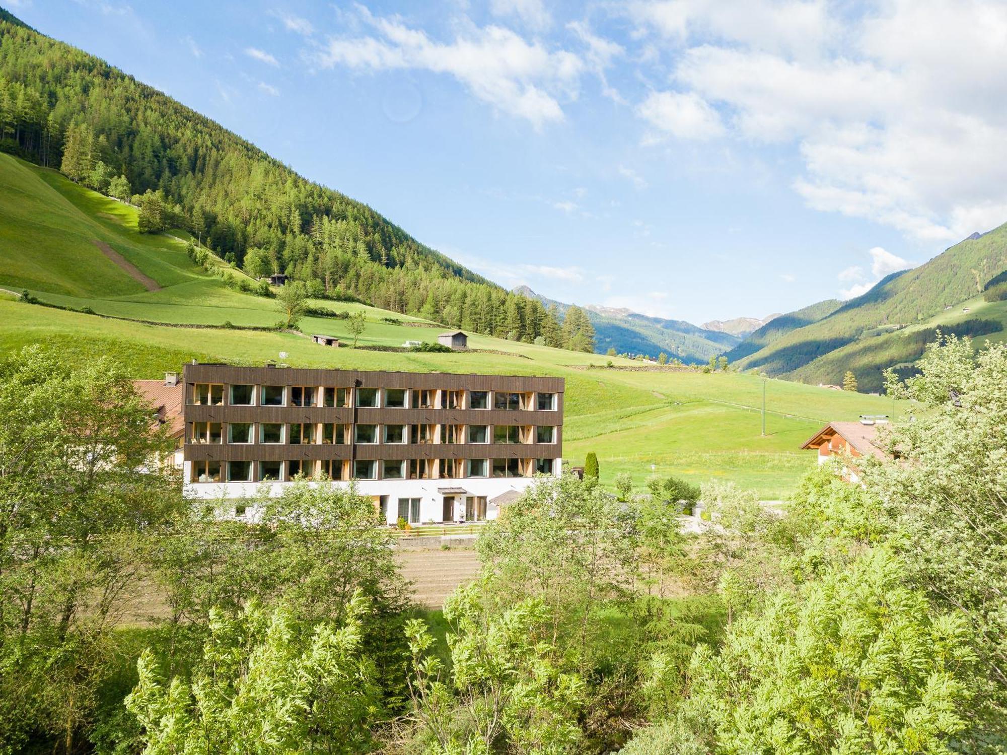 Alpine Life Hotel Anabel Cadipietra Exterior foto